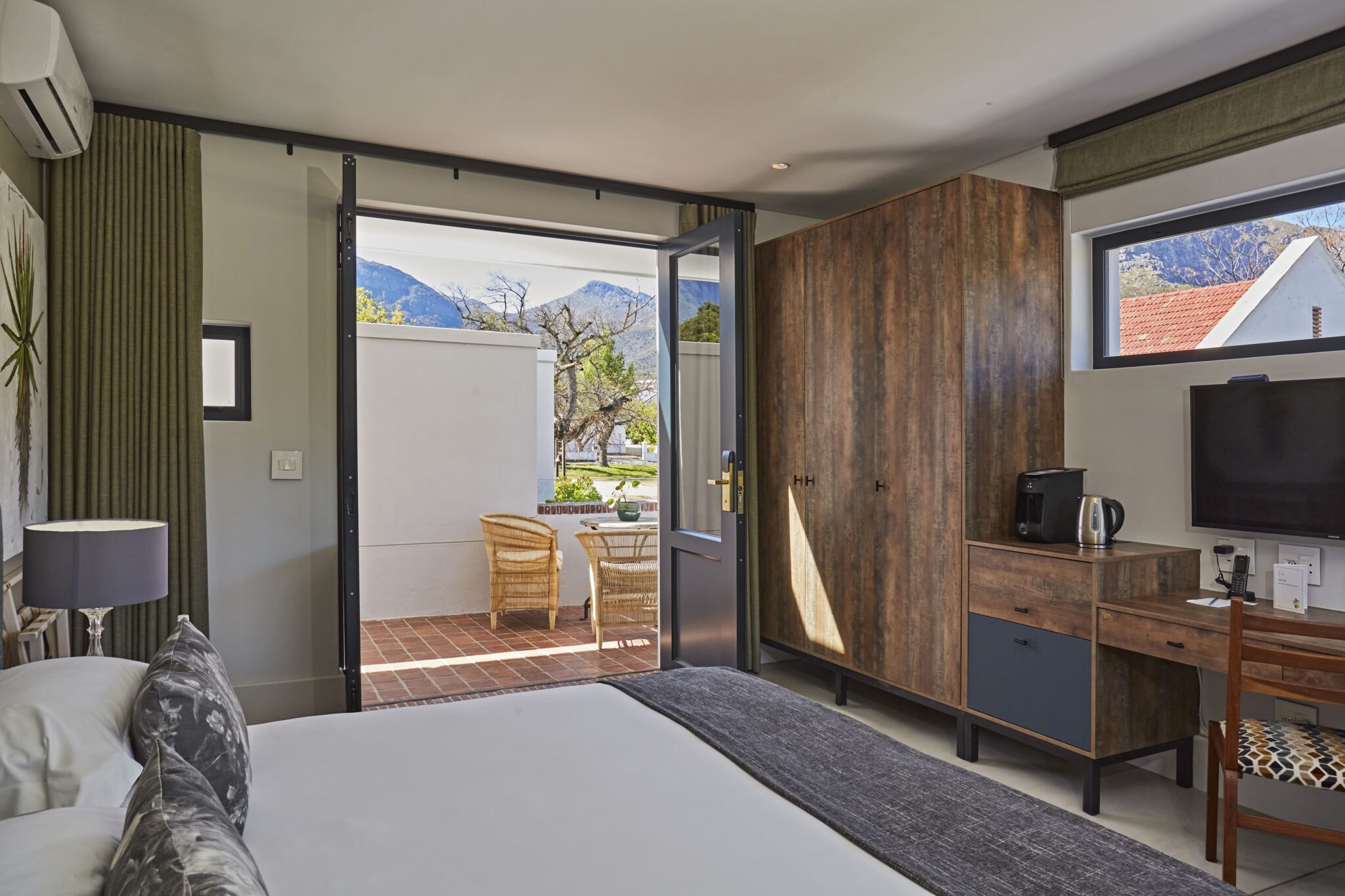 Chapter House Boutique Hotel Rooms – The Living Journey Collection